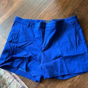 BANANA REPUBLIC - NWT blue shorts